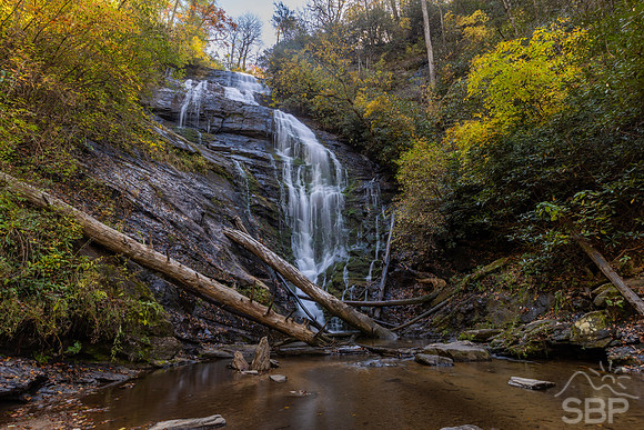Kings Creek Falls