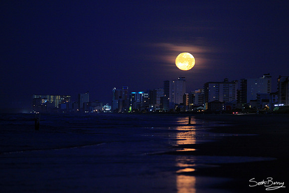 North Myrtle Beach Moon