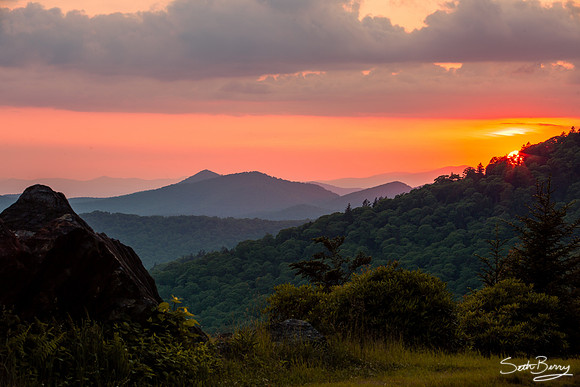 Blue Ridge Parkway Sunset Display