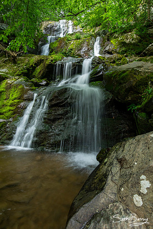 Dark Hollow Falls