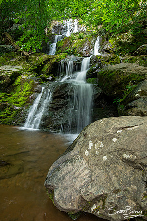 Dark Hollow Falls