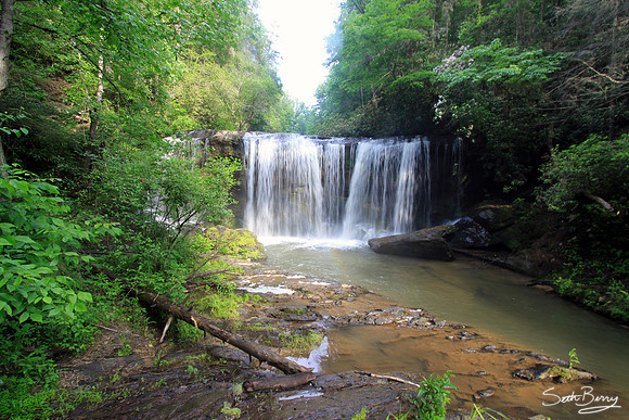 Brasstown Veil